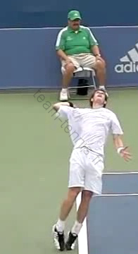 Andy Murray au service - la boucle